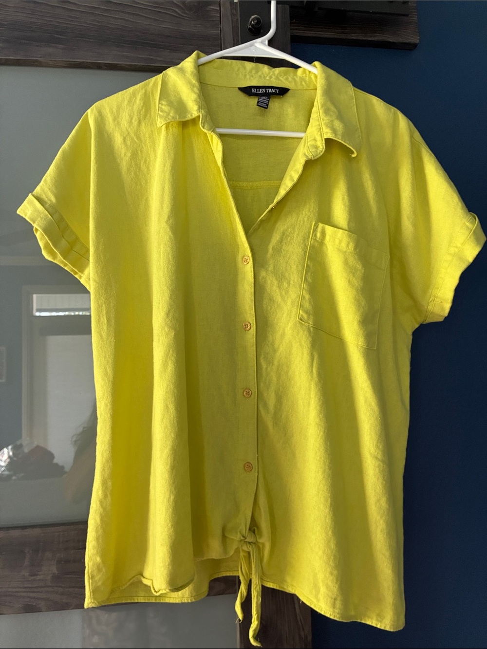 Ellen Tracy Lemon Yellow Tie-Hem Button Front Shirt